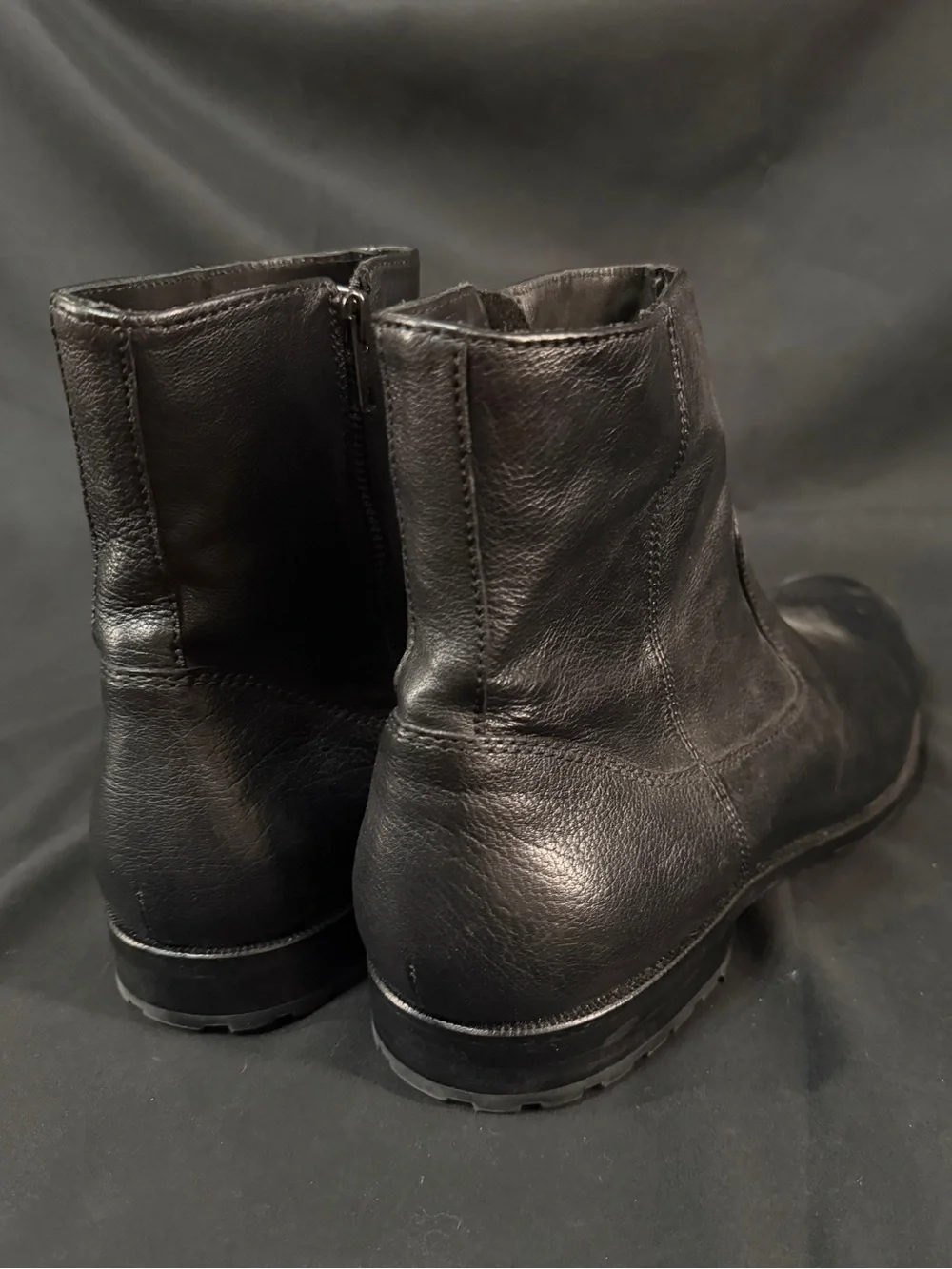 Gordon Rush Men's Black Leather Zip Ankle Boots (size 11)